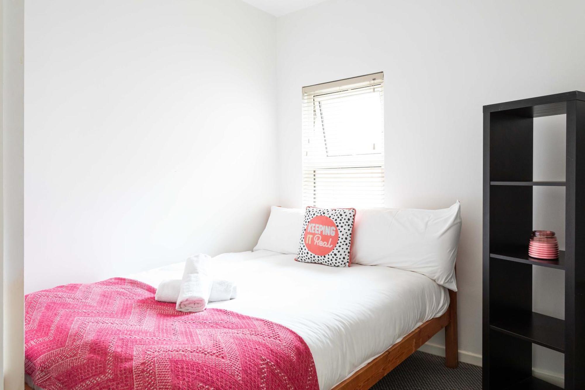 Belfast City - 3 Bed Cosy Terrace Home - Hip And Trendy Ormeau Road Eksteriør billede