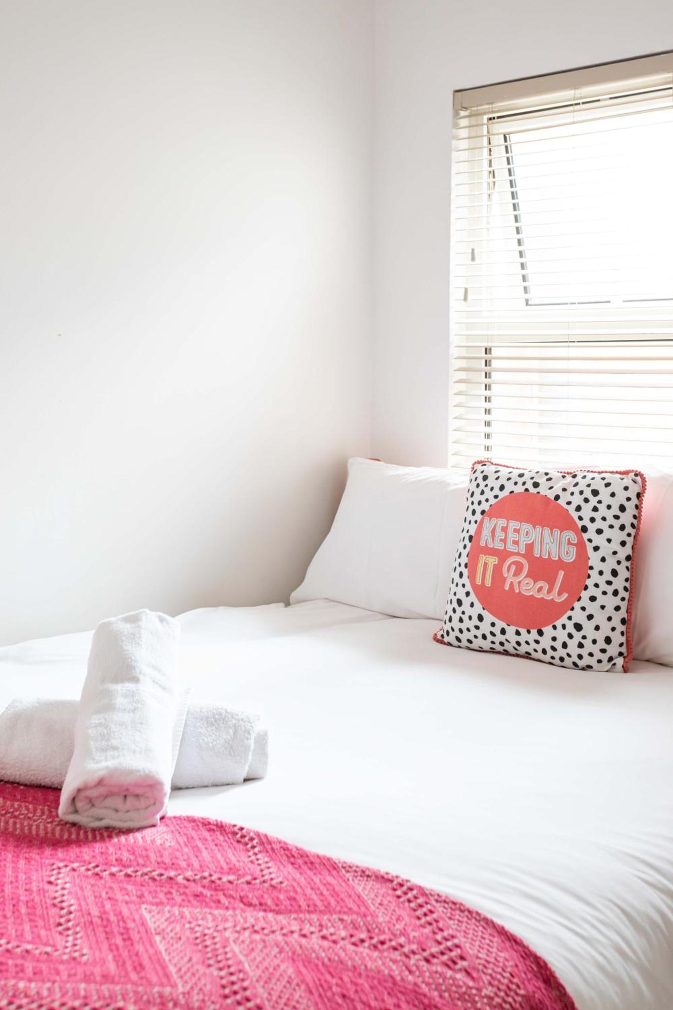 Belfast City - 3 Bed Cosy Terrace Home - Hip And Trendy Ormeau Road Eksteriør billede